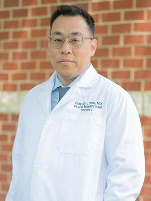 Dr. Clay Kim 